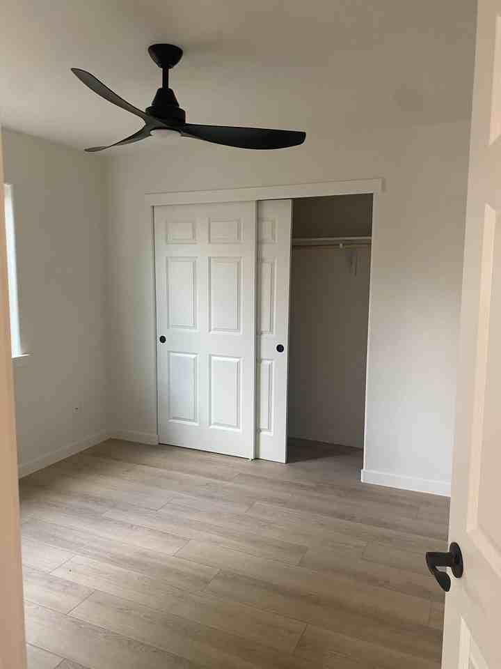 1316 Ne 7th St #A - Photo 4 of 20