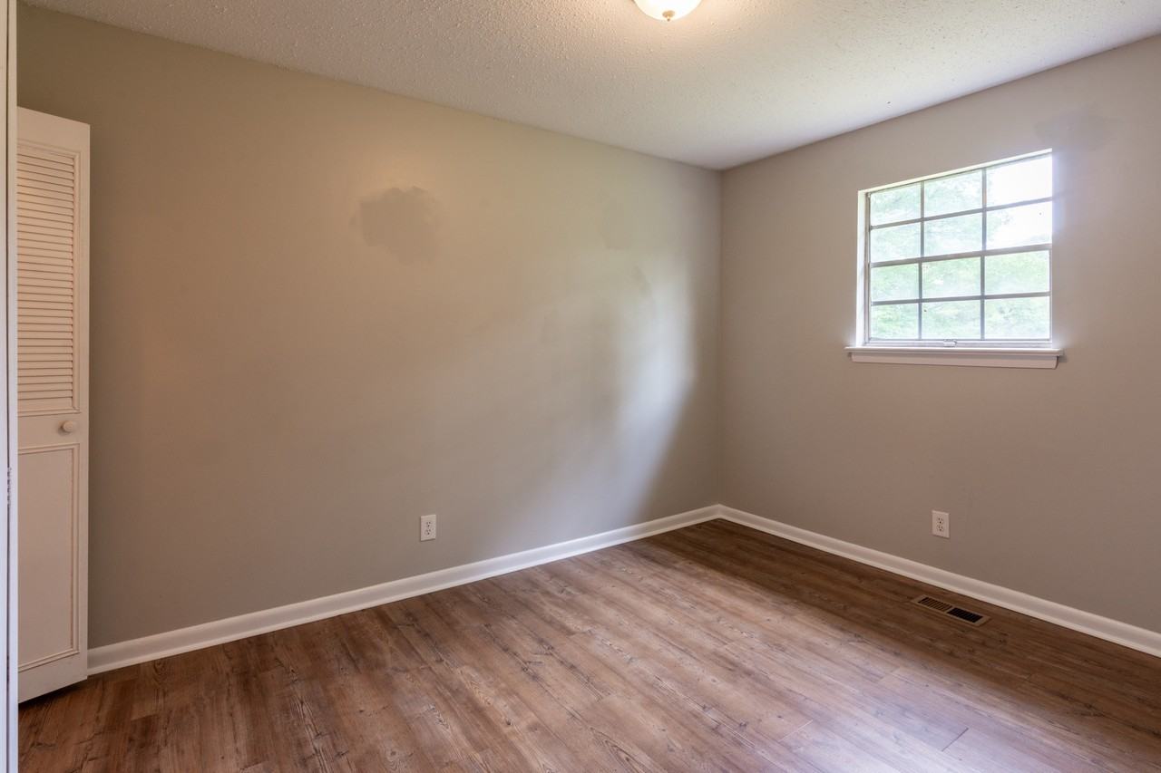 8810 Springfield Rd #B - Photo 2 of 20