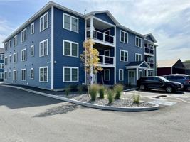 featured image of 4 Diane Way #321