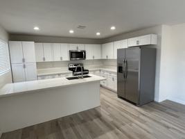 featured image of 824 W Romo Jones St