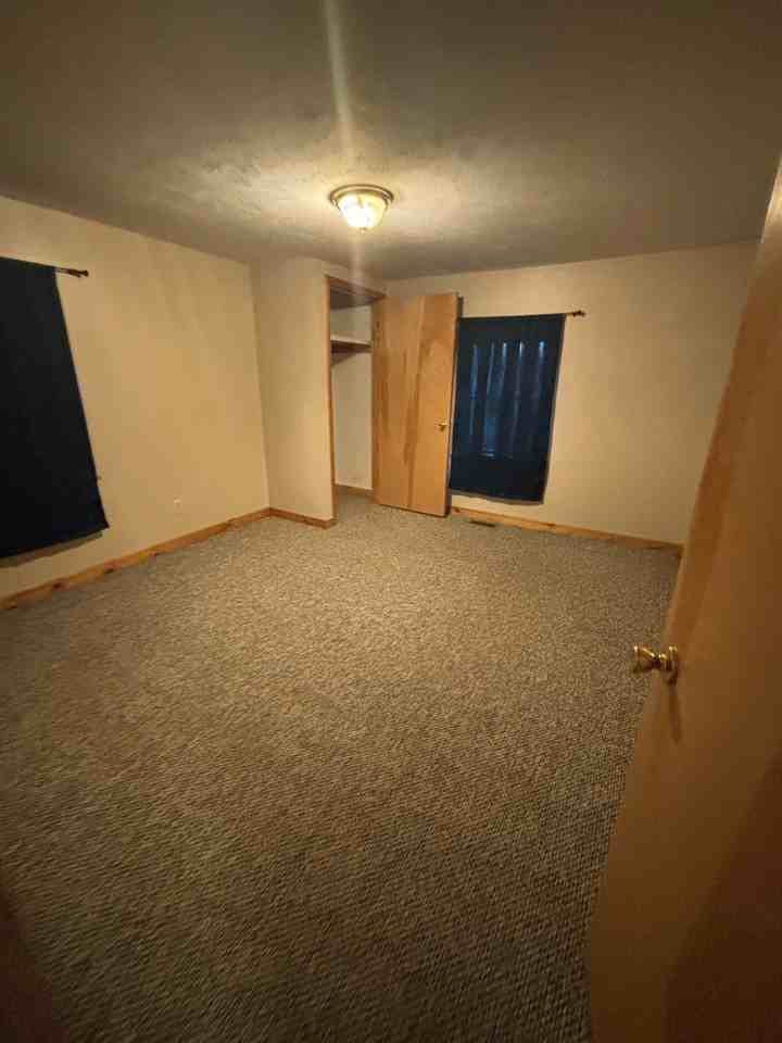 5514 Jackson St #2 - Photo 3 of 8