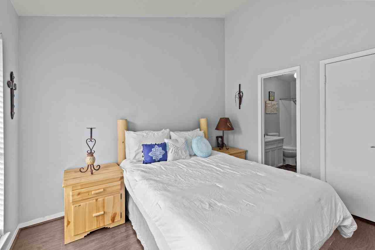 26303 Us #706 - Photo 3 of 44