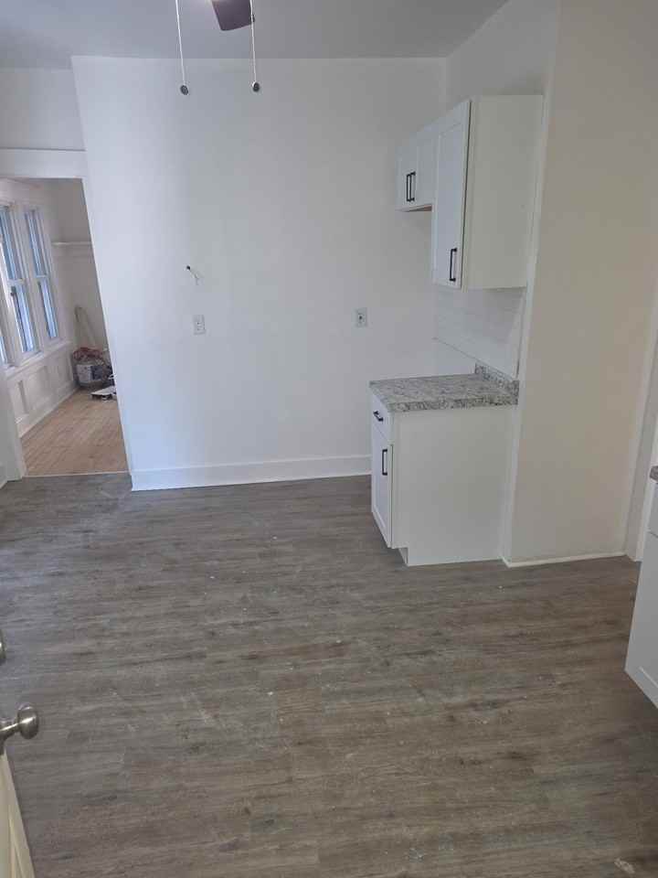 2442 N 39th St - Photo 2 of 8