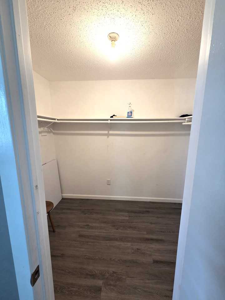415 County Rd - Photo 6 of 50
