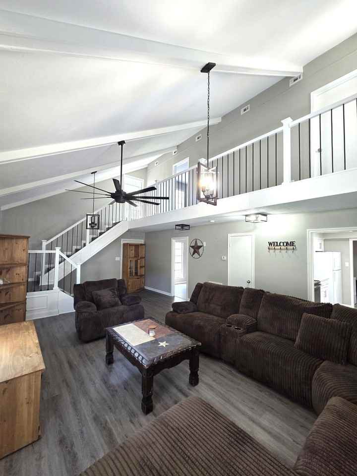 415 County Rd - Photo 7 of 50