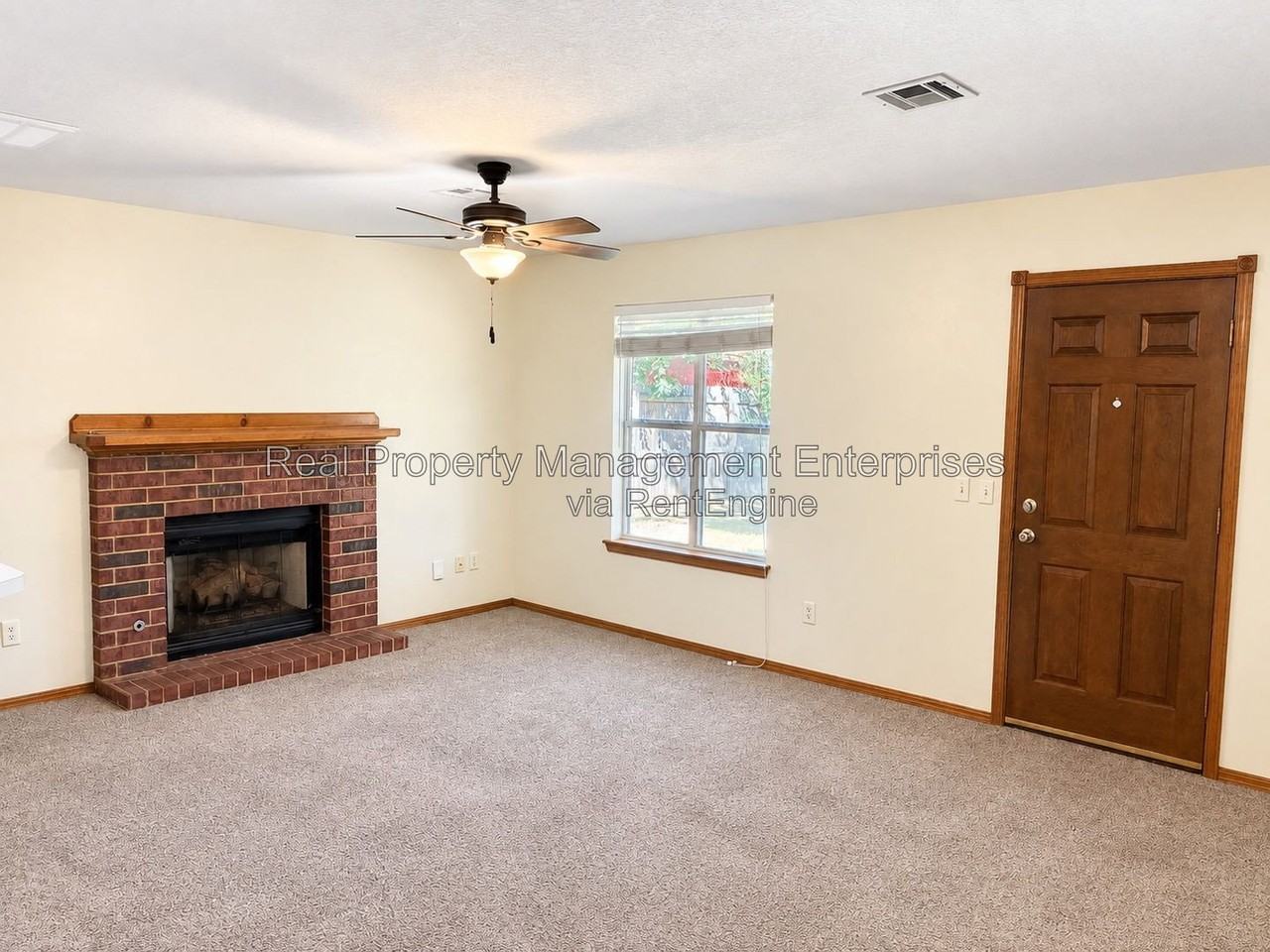 1013 N Windermere Dr - Photo 7 of 31