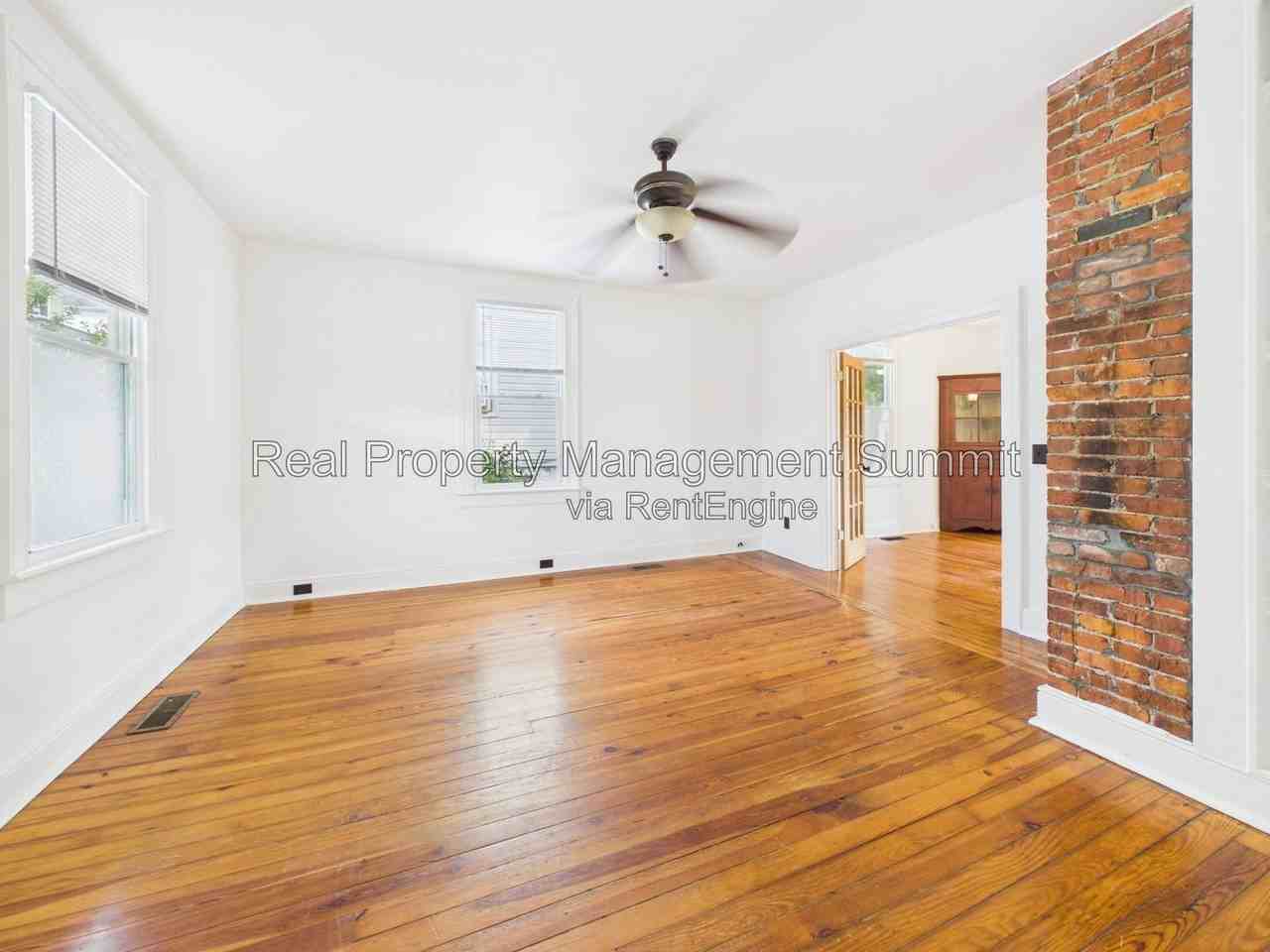 523 Marquis St - Photo 3 of 26