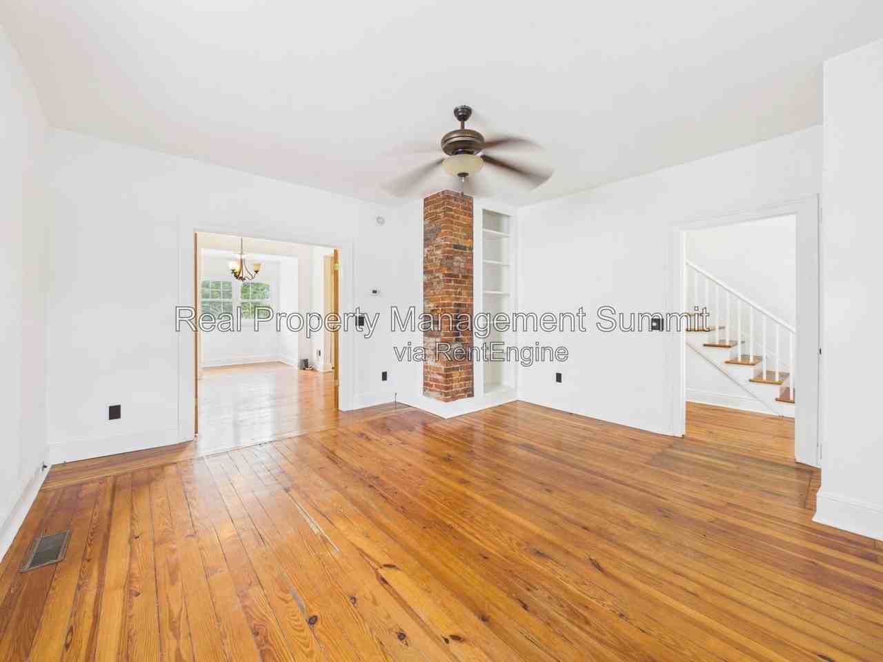 523 Marquis St - Photo 5 of 26