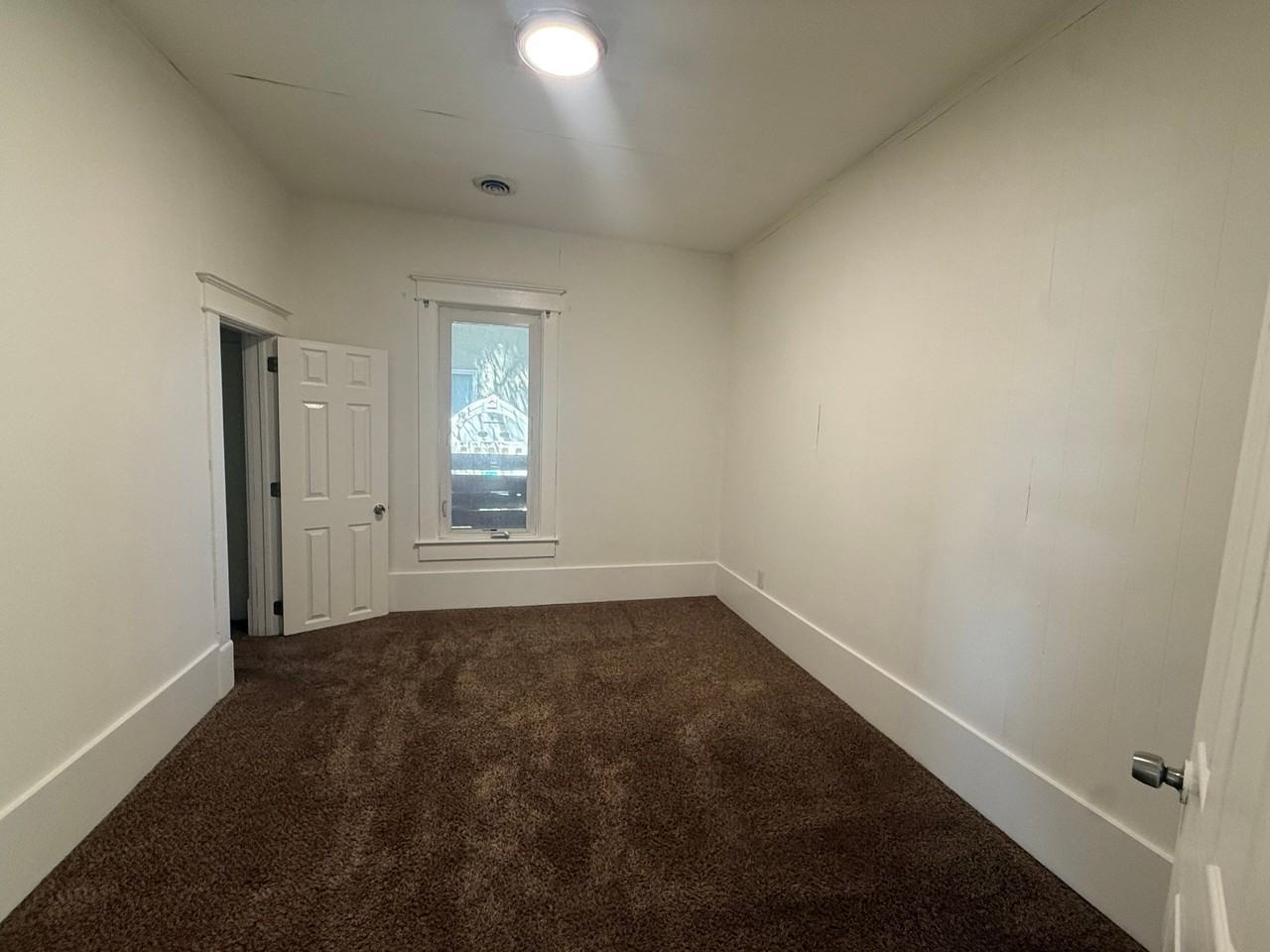 23 Custer Ave #A - Photo 2 of 11