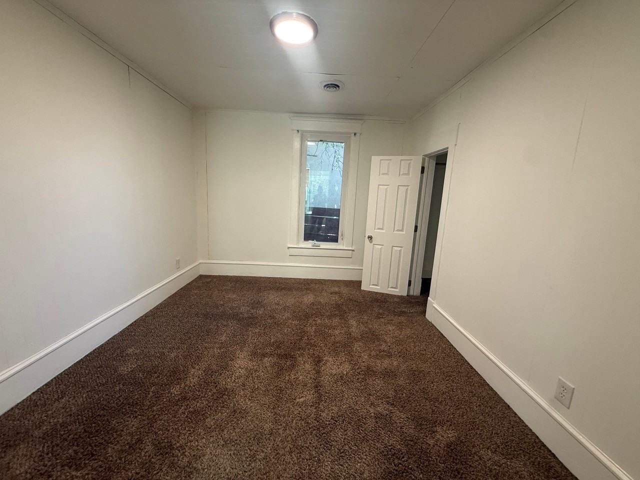 23 Custer Ave #A - Photo 3 of 11