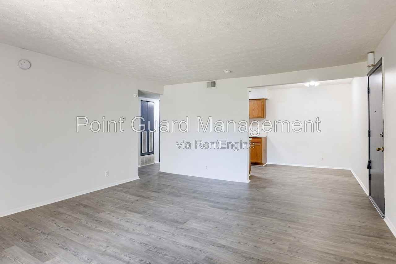 1408 Lee Dr #43 - Photo 4 of 32