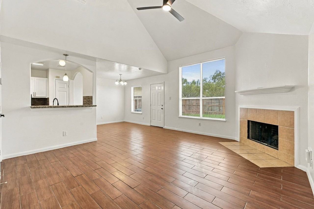 7842 Winding Creek Vw - Photo 6 of 25