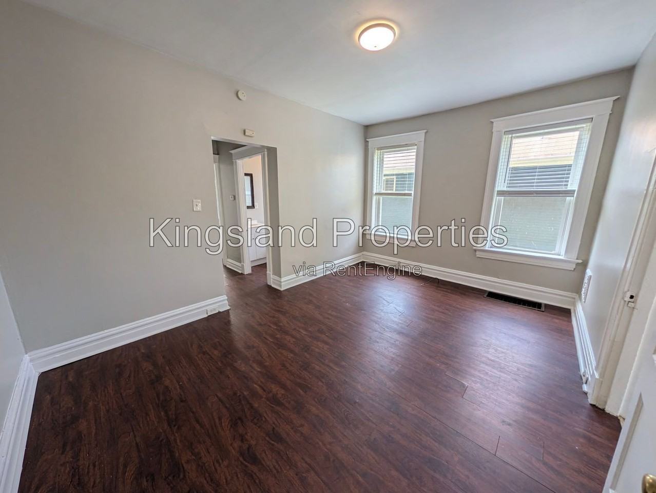 4154 Folsom Ave - Photo 4 of 10