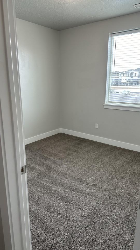 767 Nw #1 - Photo 6 of 18
