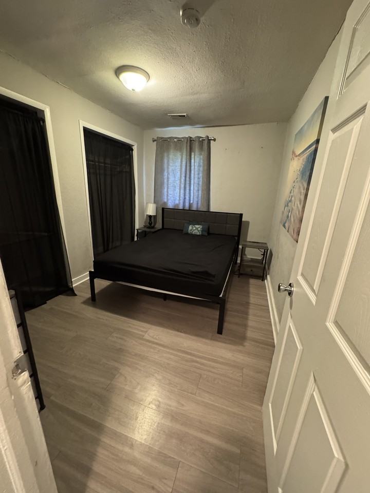 612 31st Ave S #204 - Photo 3 of 10