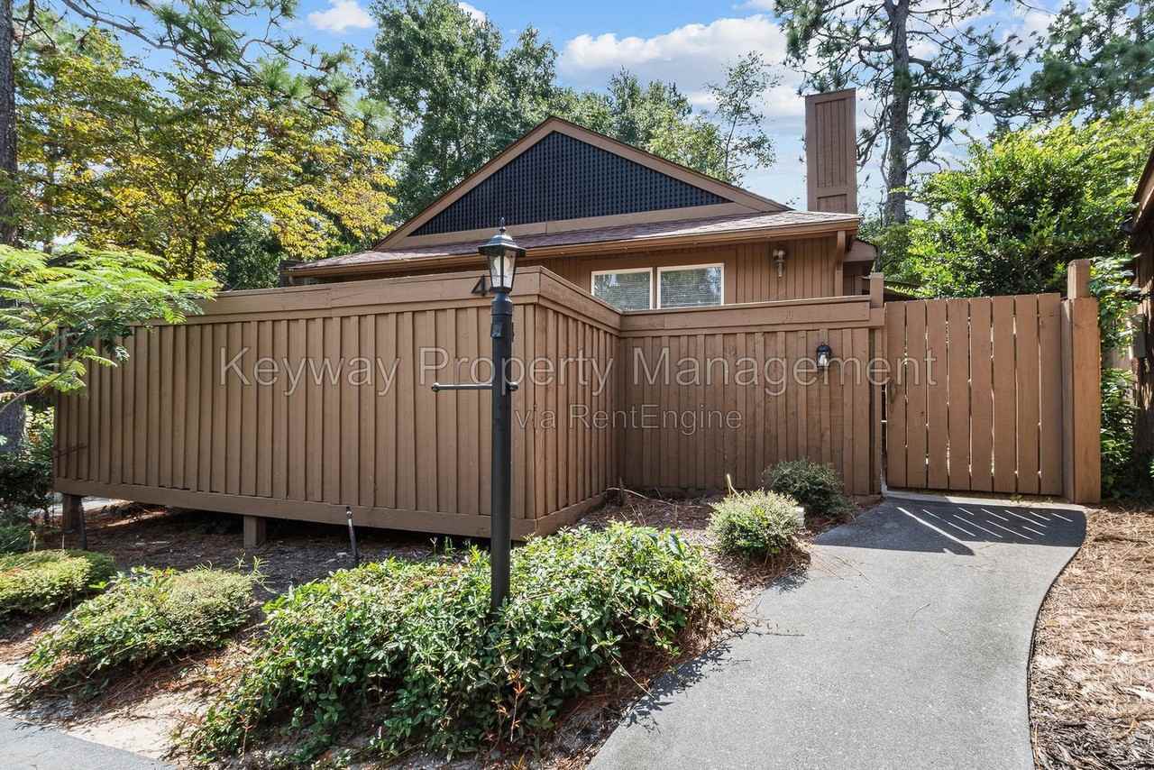 44 Bluff Pointe Way - Photo 3 of 18