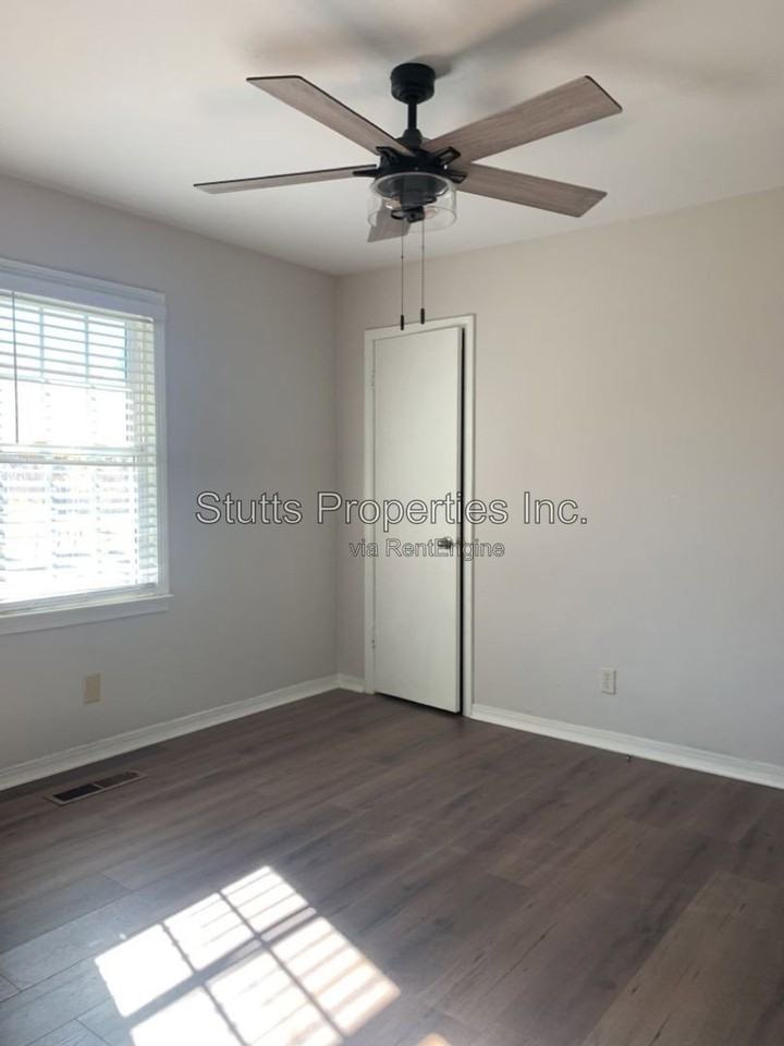 113 High Point Ave - Photo 5 of 12