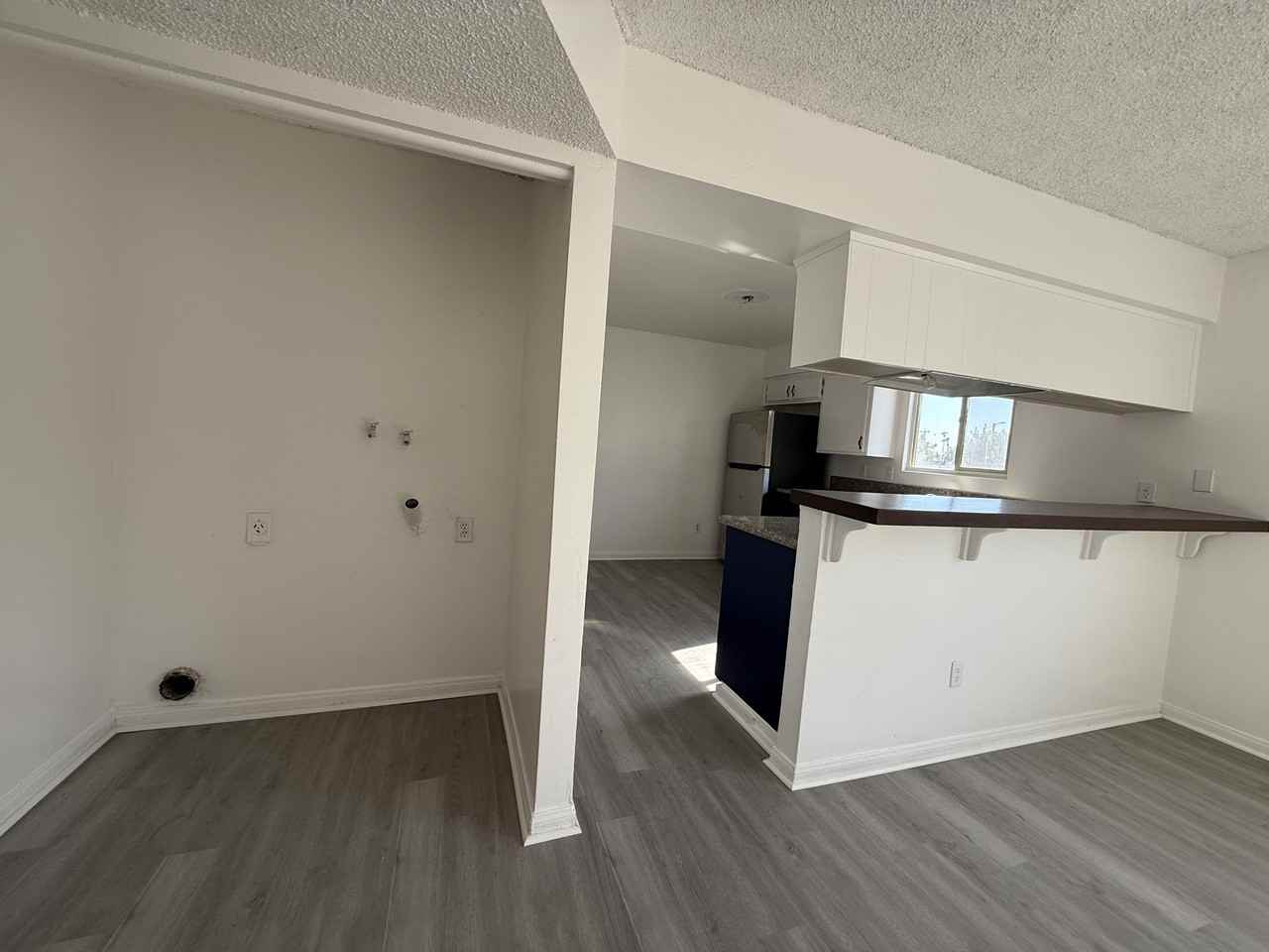 1312 Flower St #C - Photo 2 of 6
