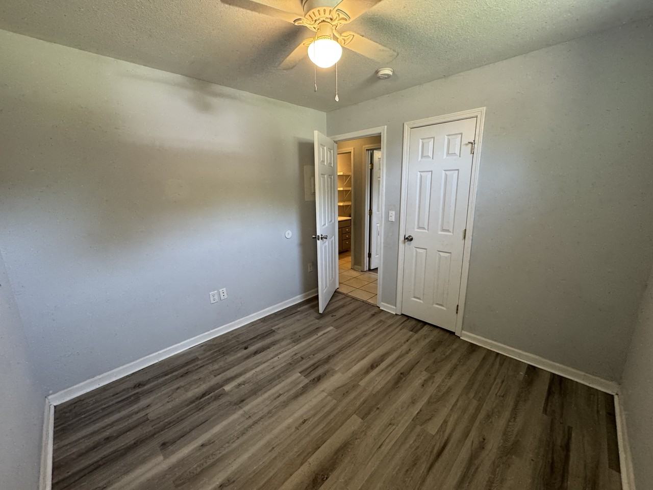 231 Serd #4 - Photo 3 of 7