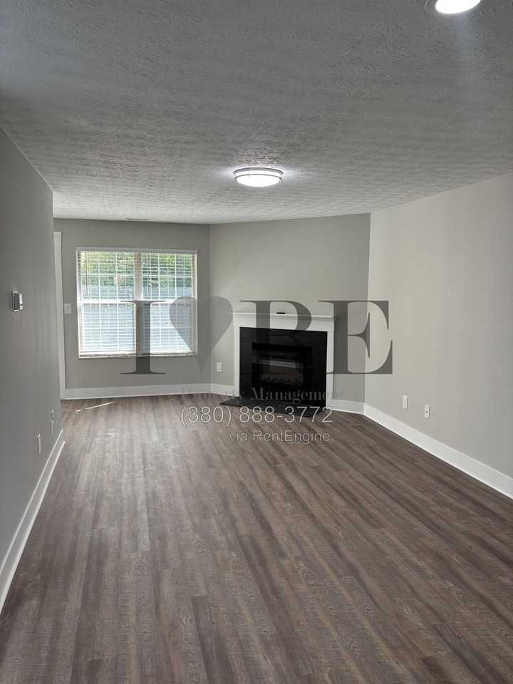 6478 Reflections Dr #C - Photo 3 of 11