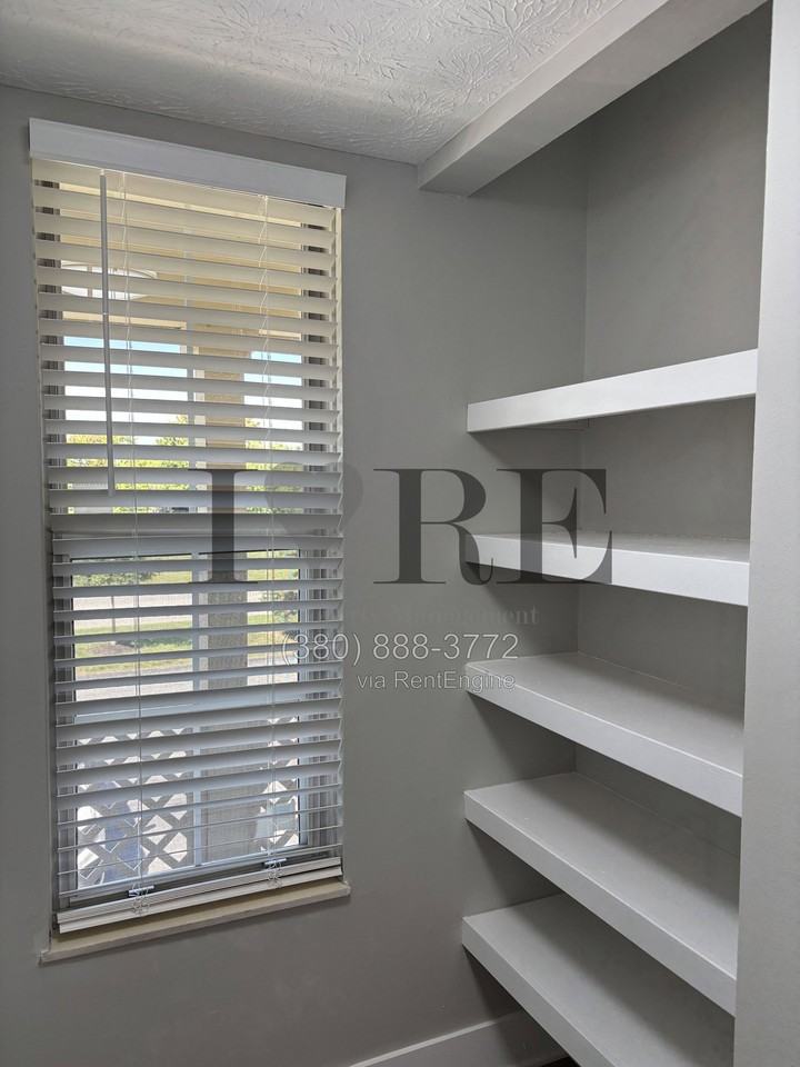 6478 Reflections Dr #C - Photo 5 of 11