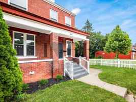 featured image of 806 Sullivant Ave