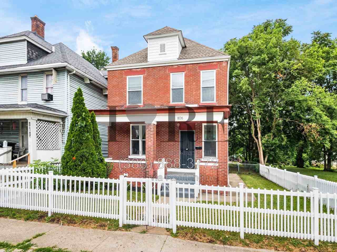 806 Sullivant Ave - Photo 2 of 43