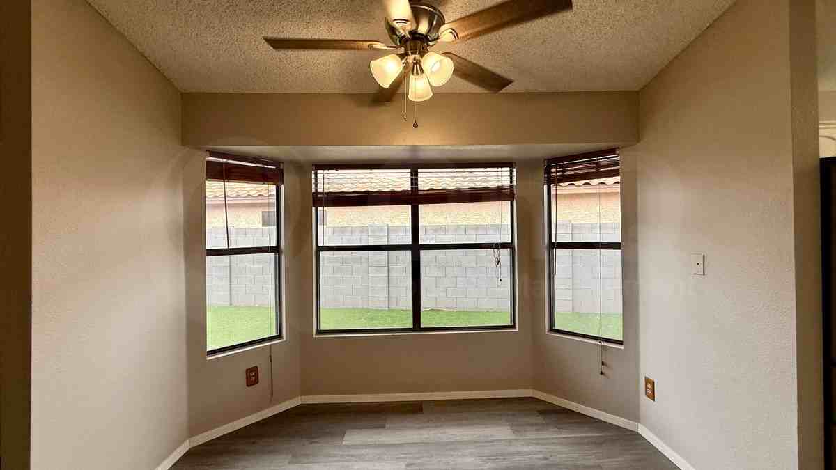 1332 S Parkcrest - Photo 6 of 22