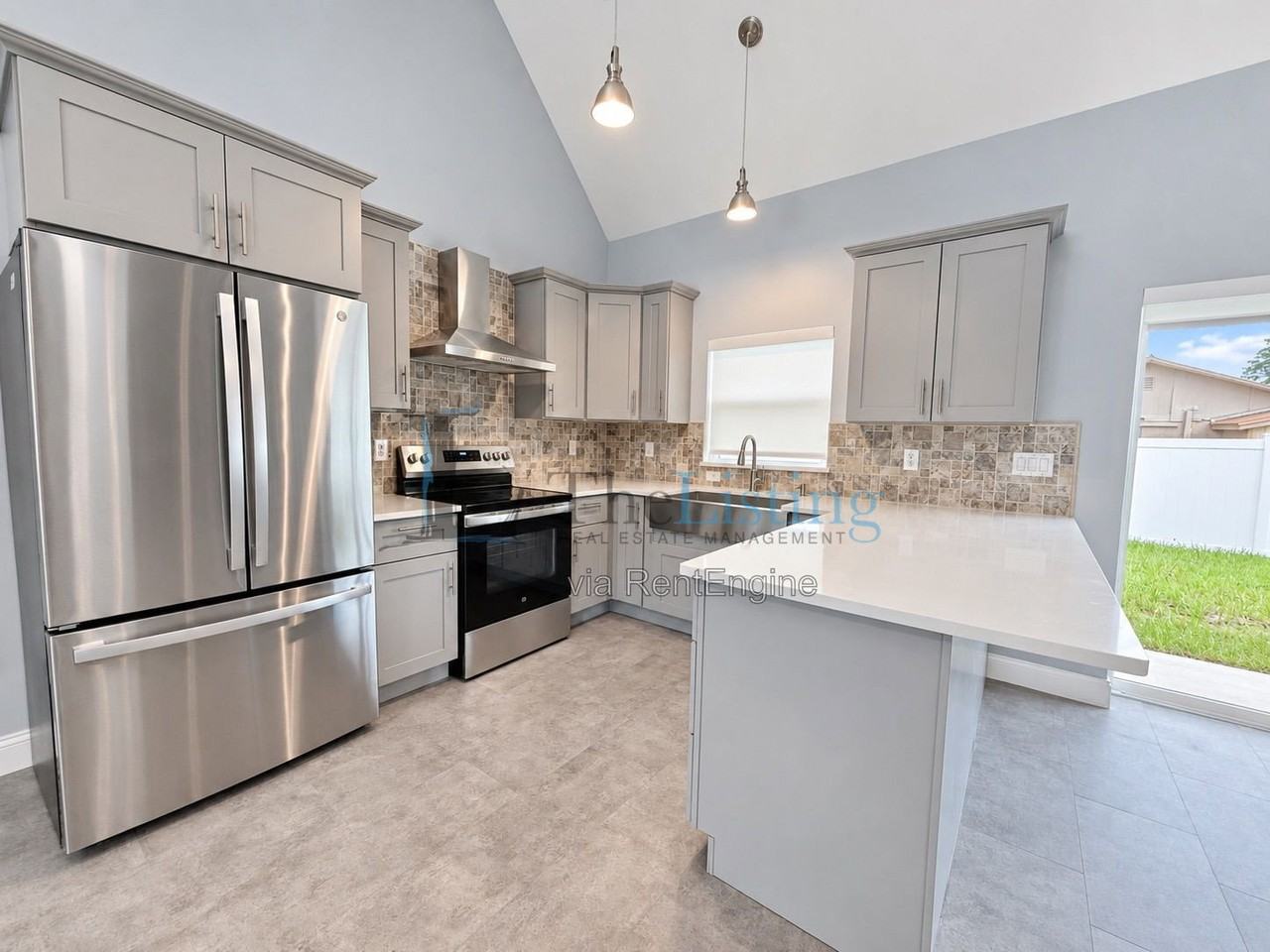 727 Magnolia Ave #1 - Photo 7 of 26