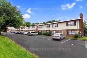 featured image of 621 Westport Rd #5