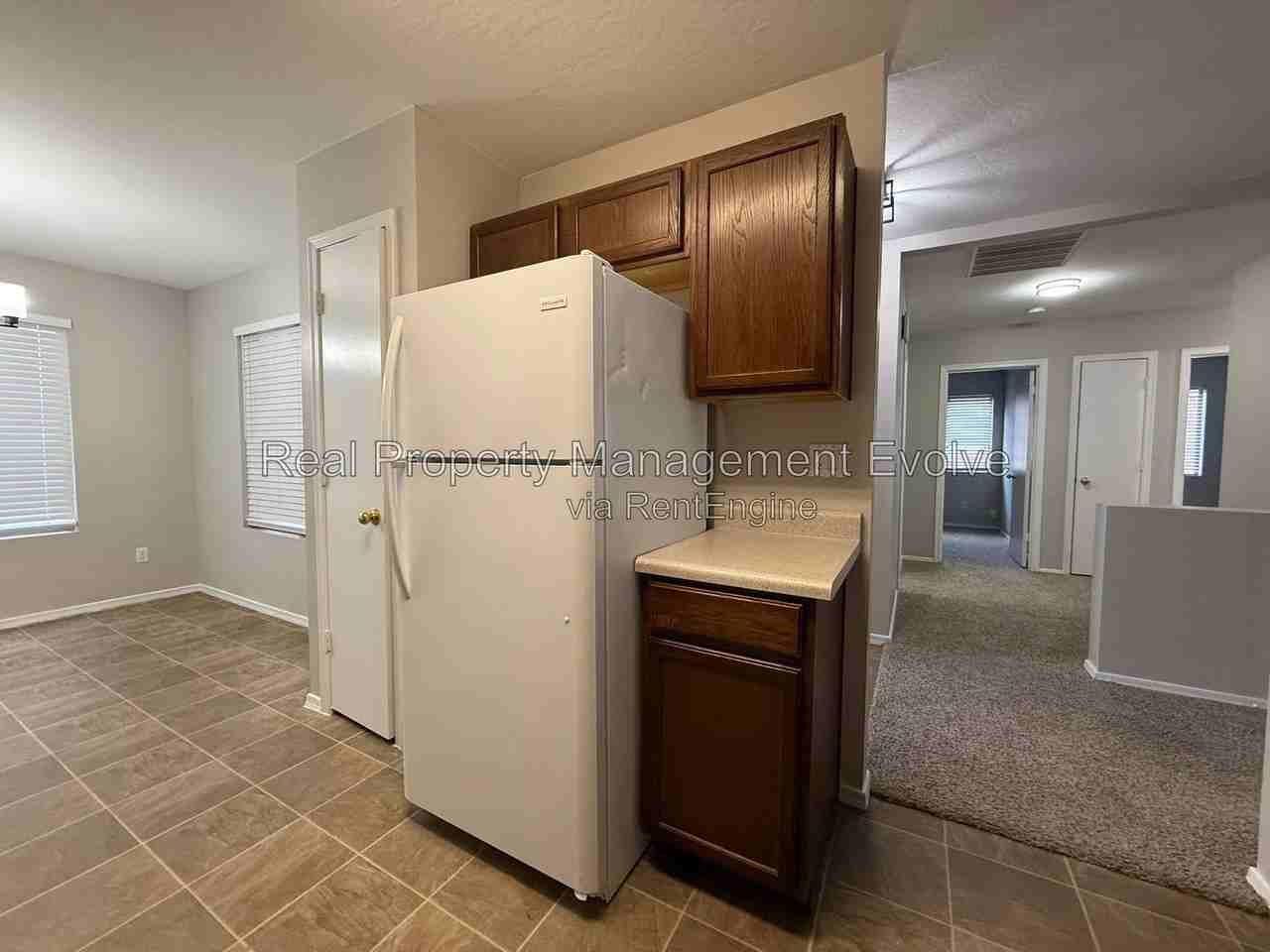 15999 W Larkspur Dr - Photo 6 of 23