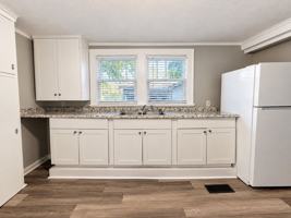 featured image of 2700 N Orchard Knob Ave