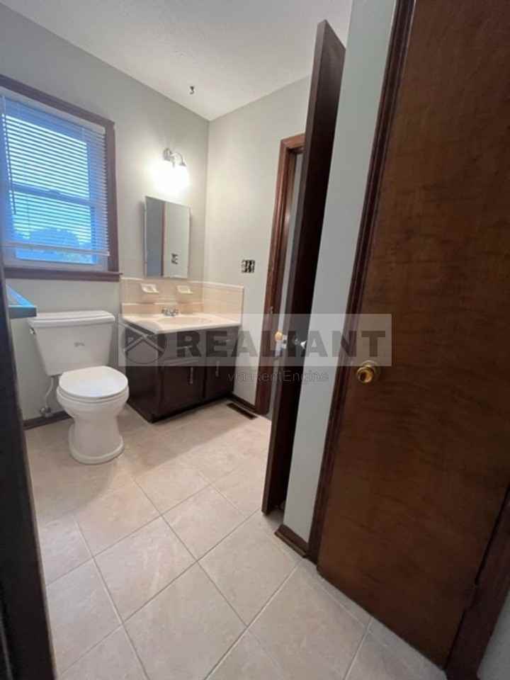 118 Robin Rd #A - Photo 5 of 8