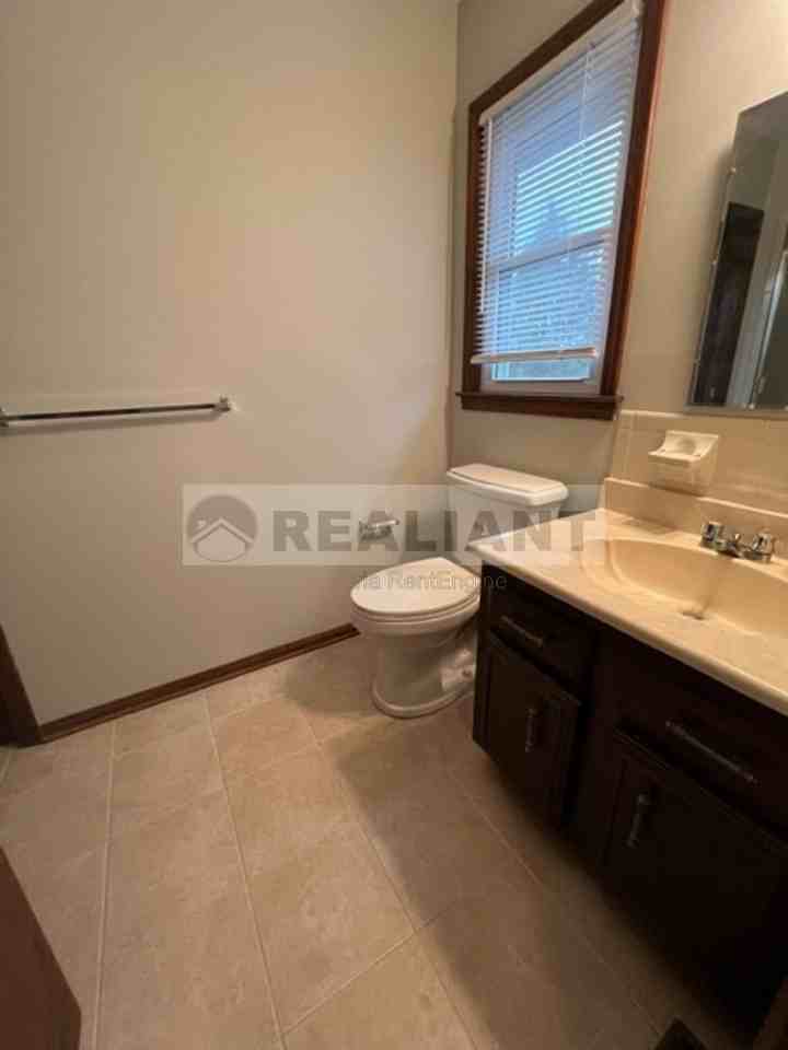 118 Robin Rd #A - Photo 6 of 8