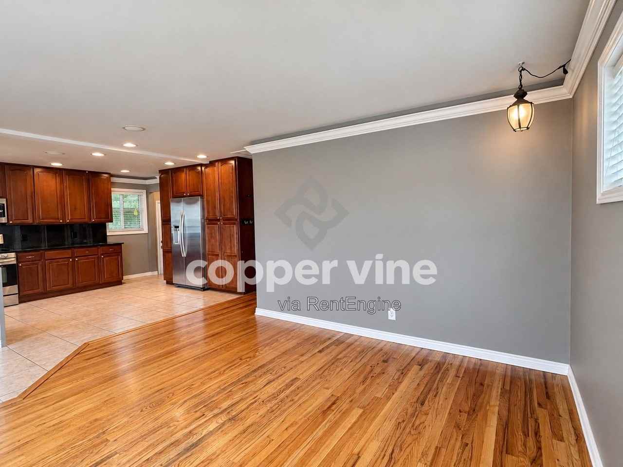 10466 Pearl St - Photo 7 of 33