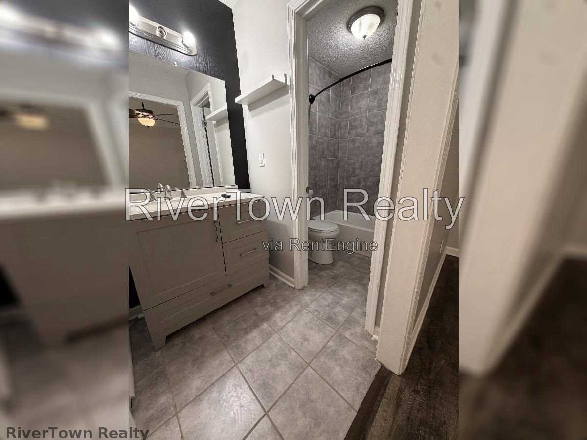 4625 Crestfield Rd - Photo 6 of 46