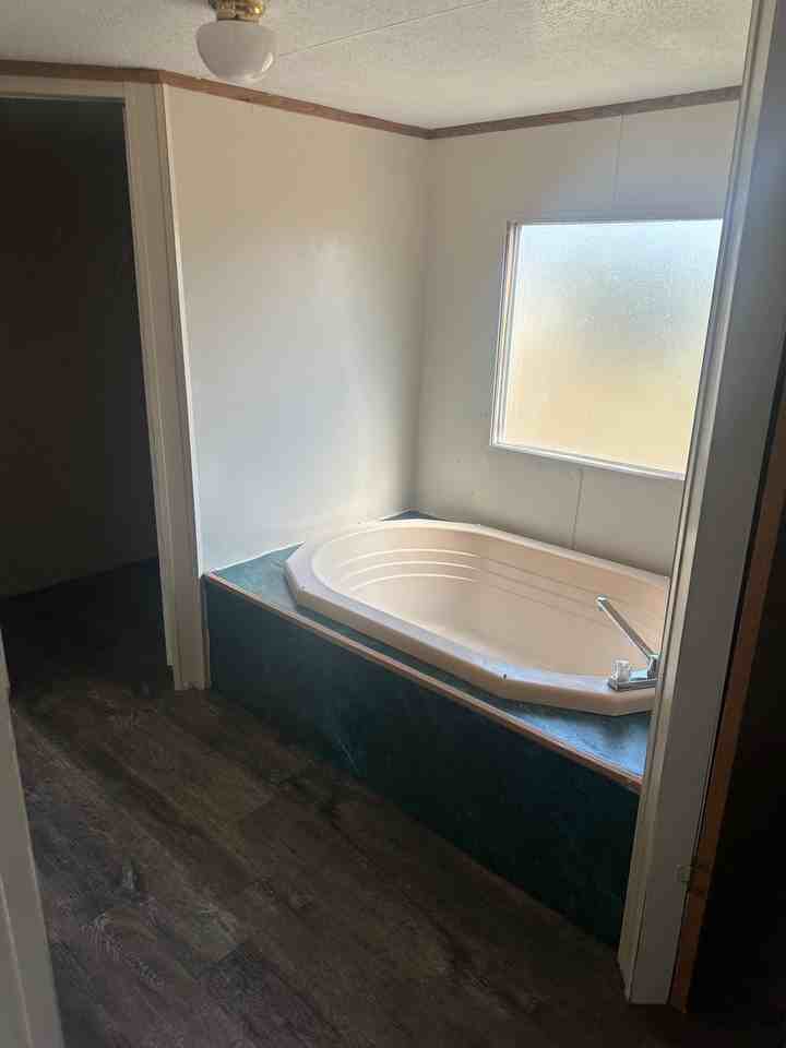 125 Pebbles Ln - Photo 6 of 10