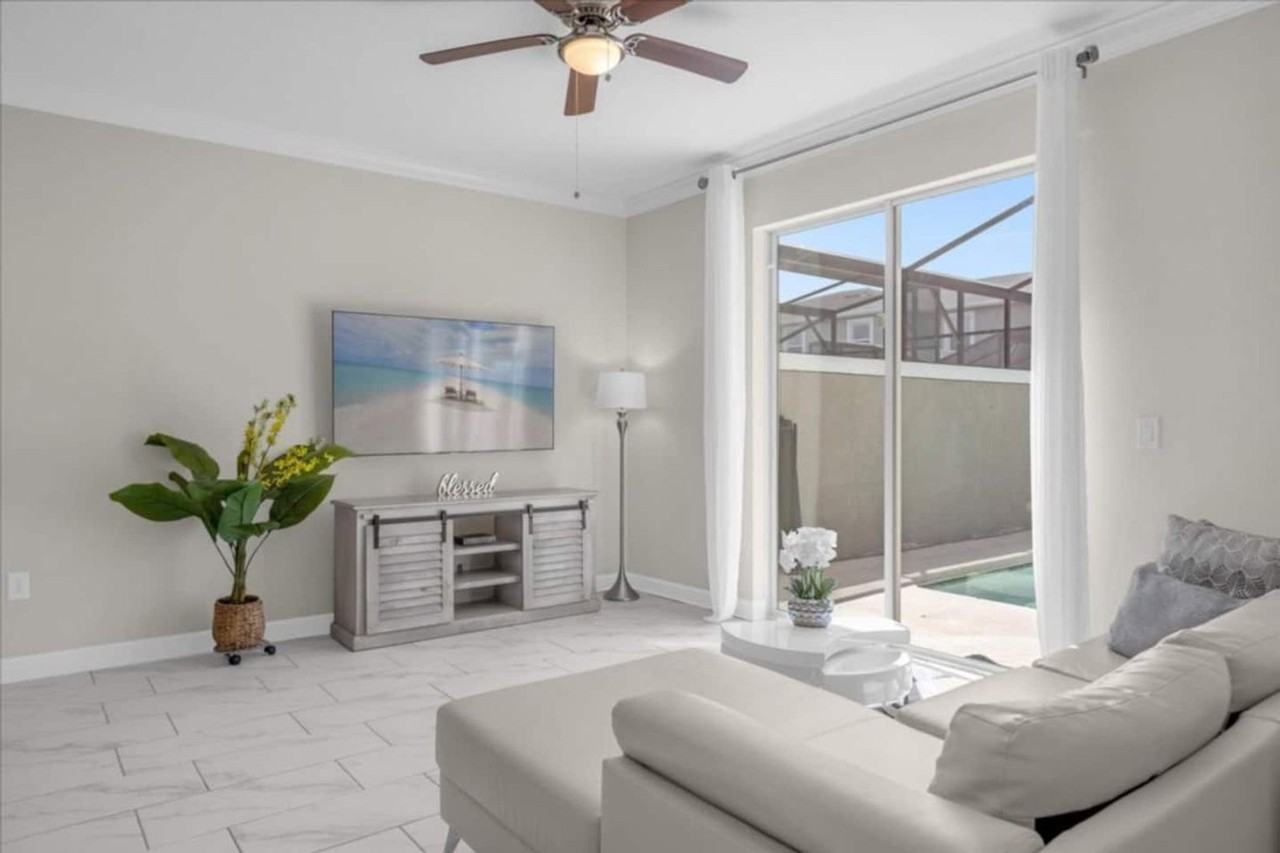 2885 Simile St - Photo 4 of 50