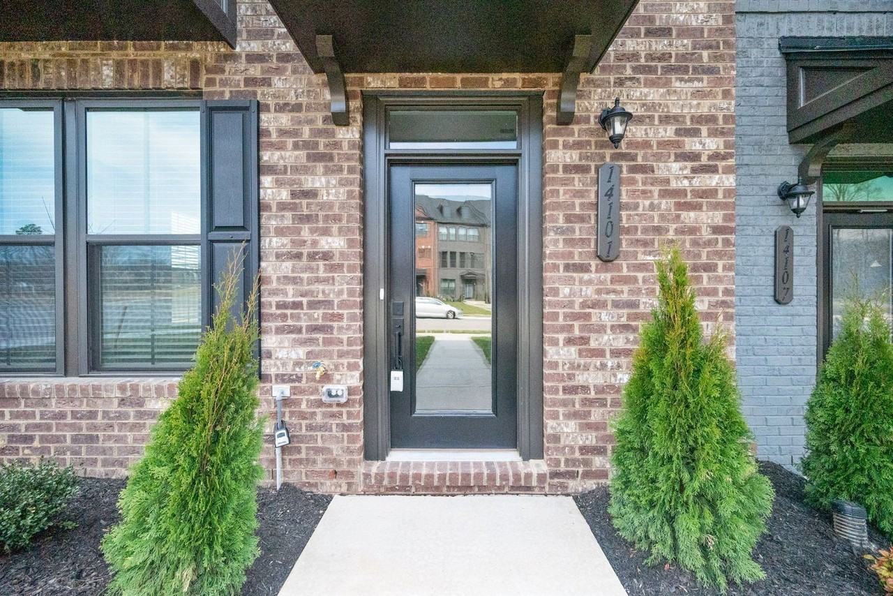 14101 Millpointe Rd - Photo 5 of 45