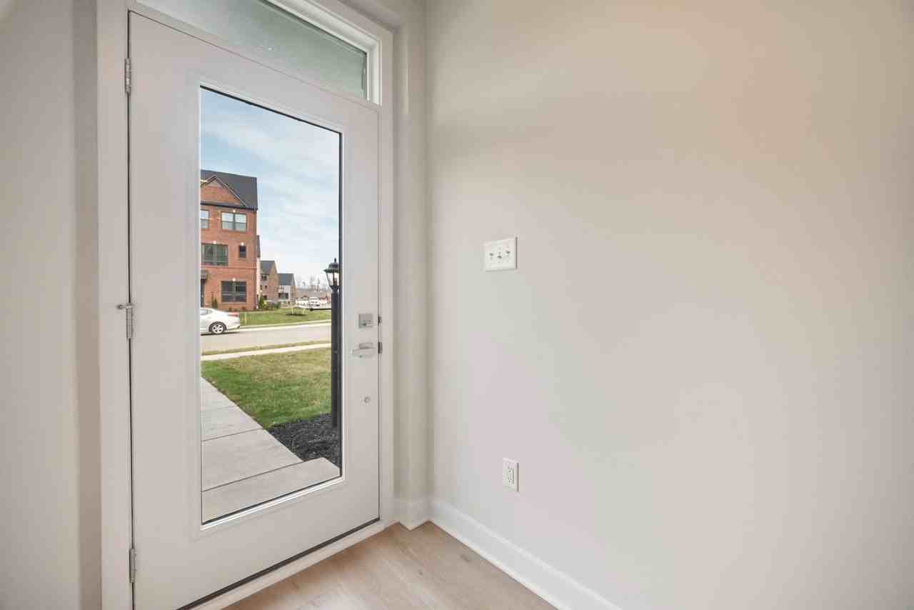 14101 Millpointe Rd - Photo 6 of 45