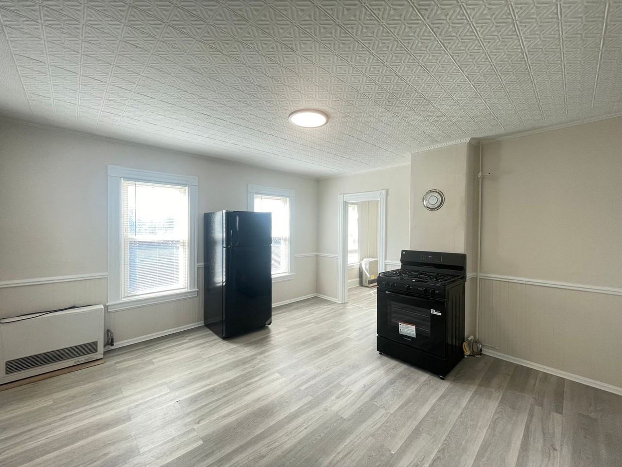 347 Hayward St #2 - Photo 2 of 29