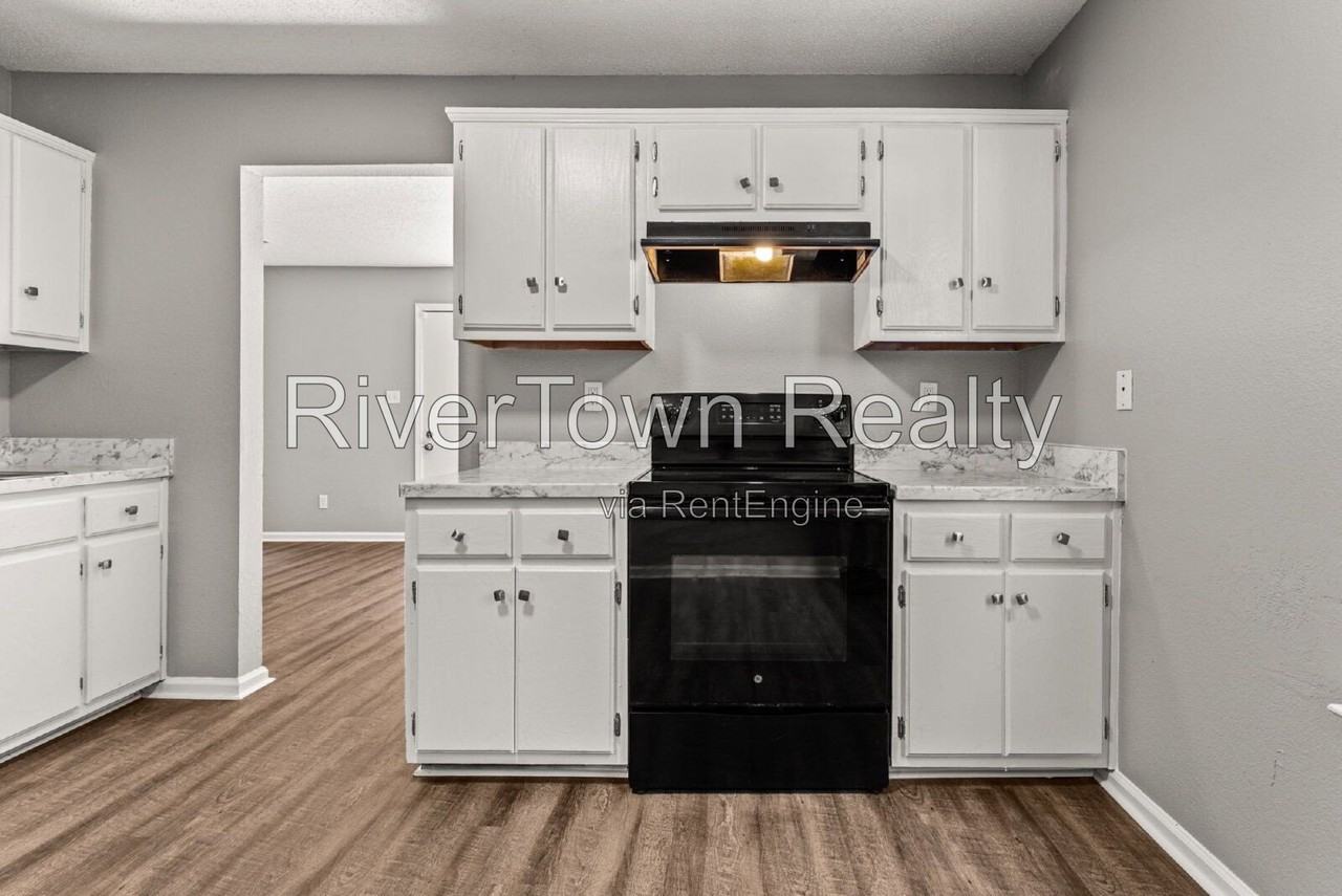 4827 Royal Run Dr - Photo 7 of 29