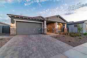 featured image of 9607 E Solina Ave