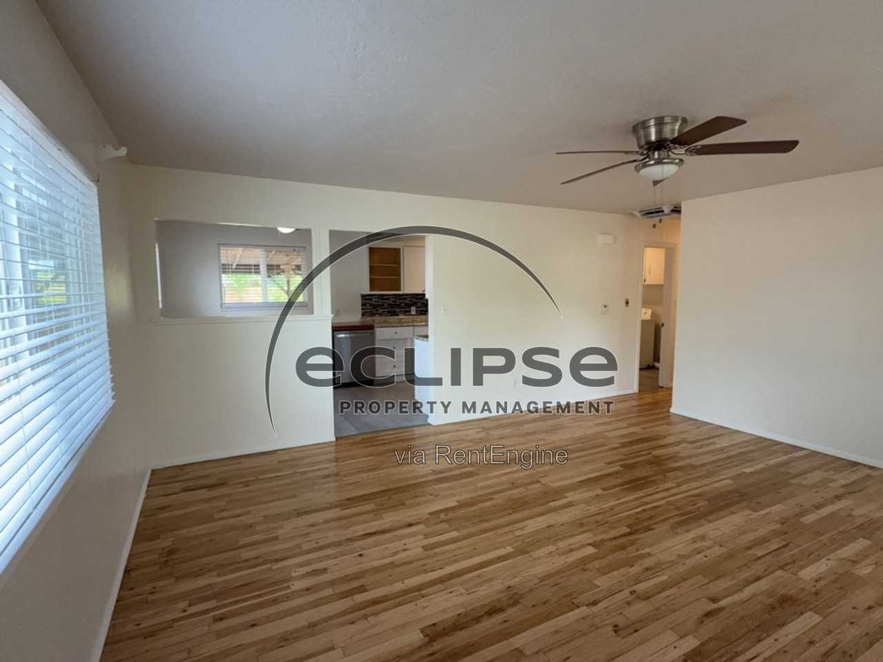 2755 Sunshine Ln - Photo 3 of 50