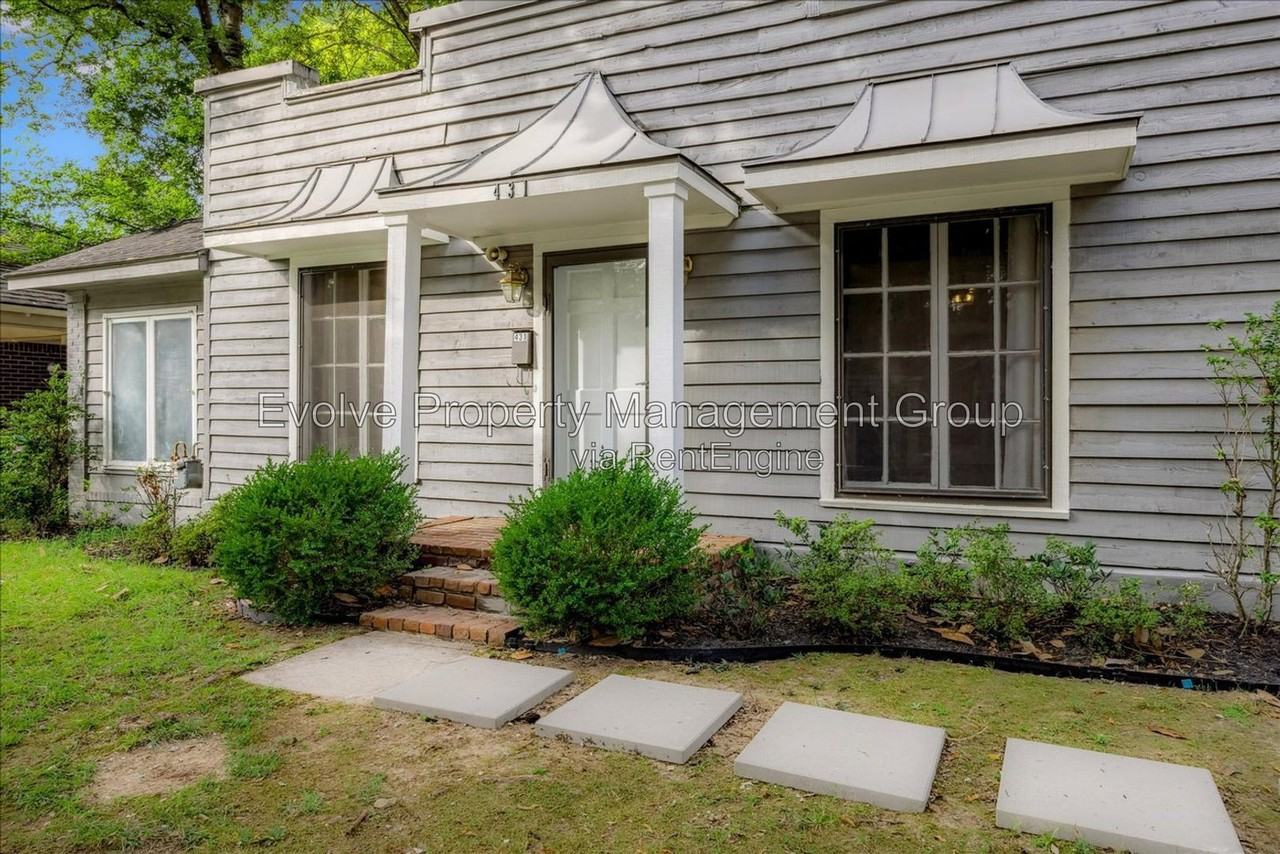 431 Alexander St - Photo 3 of 25