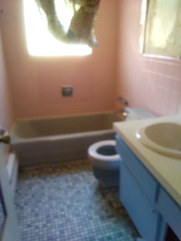 1600 Crest Hill Ave #4 - Photo 5 of 8