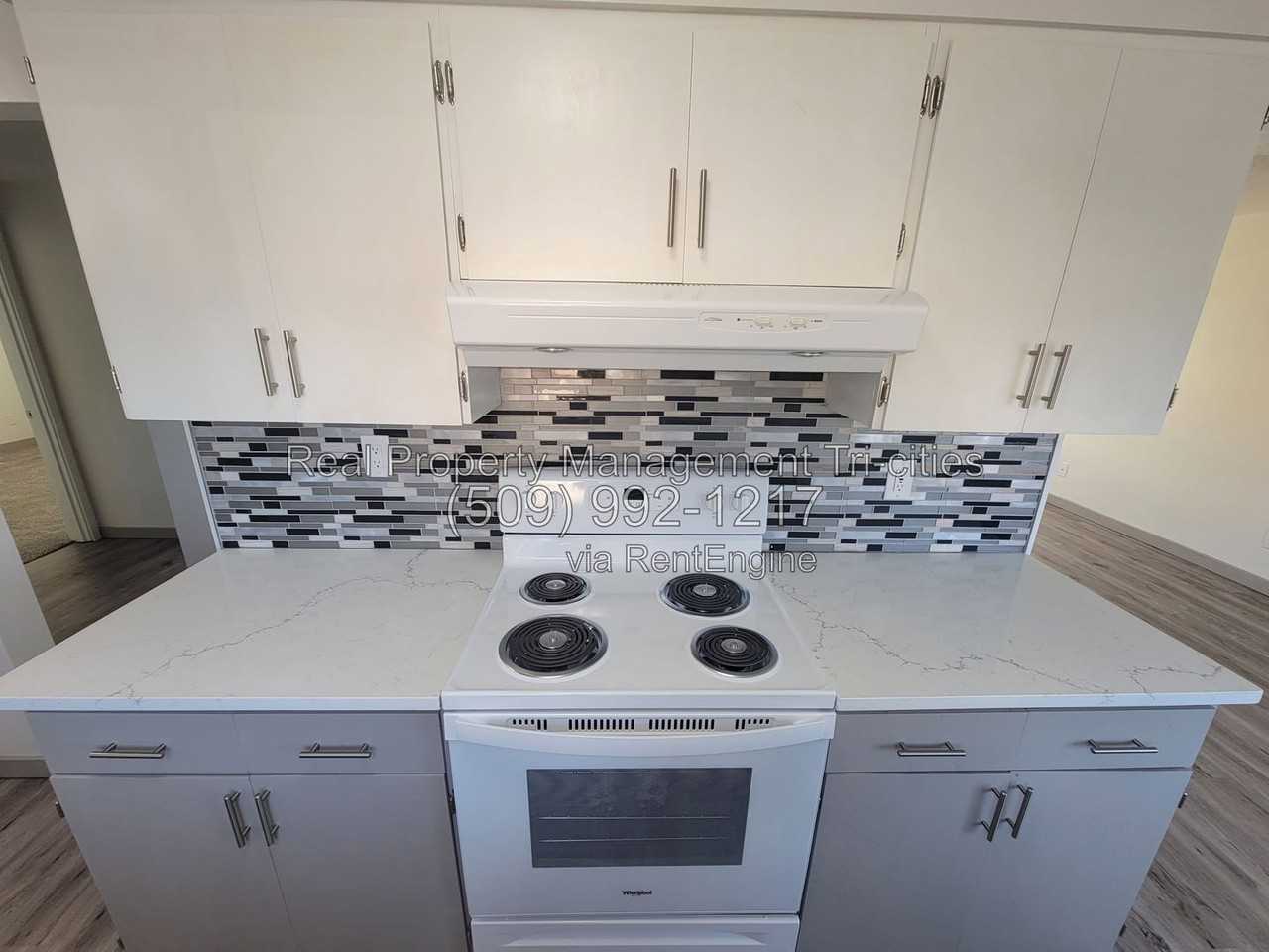 1817 W Cartmell St #106 - Photo 3 of 12