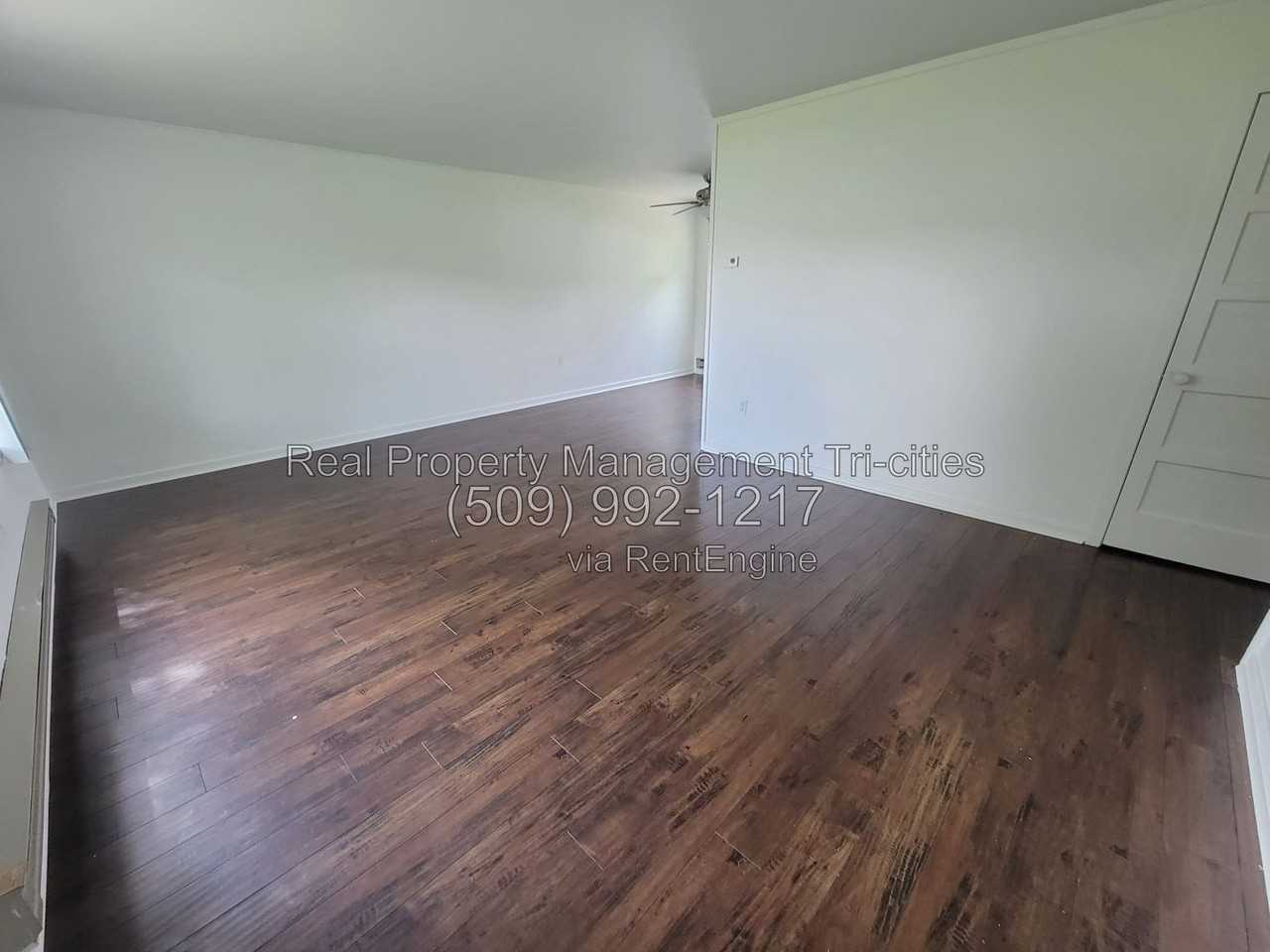 1416 Mahan Ave - Photo 2 of 13
