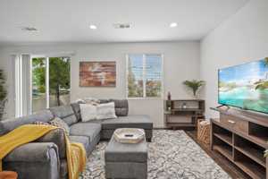 featured image of 4720 E Washington Ave