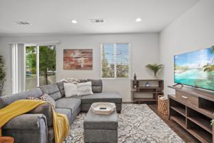 4720 E Washington Ave - Photo 1 of 1